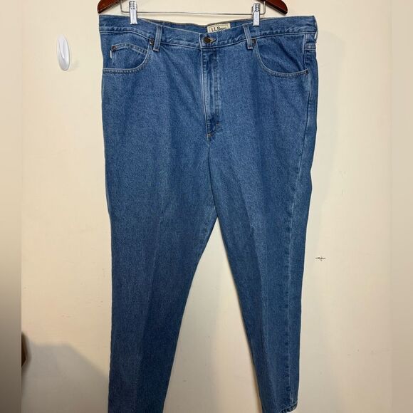 L.L. Bean Men's Double L Jeans, Classic Fit, Flannel-Lined 42x30 - Picture 1 of 4